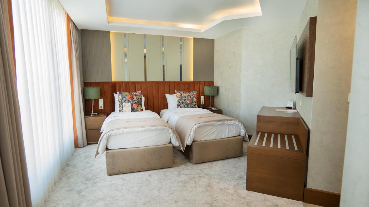 Motel Heksapolis Tavsancil Luaran gambar